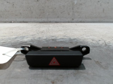 BOUTON DE WARNING HONDA JAZZ