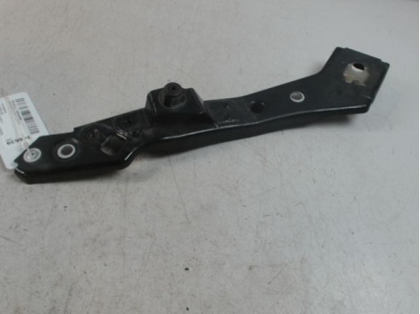 TOLE PORTE PHARE DROIT RENAULT MEGANE III 2008-