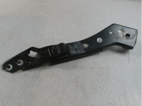 TOLE PORTE PHARE GAUCHE RENAULT MEGANE III 2008-