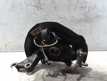 PIVOT AVANT DROIT TOYOTA AURIS 2010-