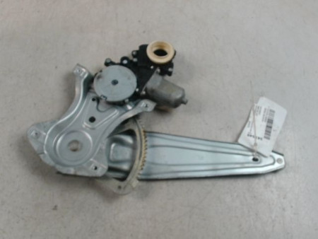 MECANISME+MOTEUR LEVE-GLACE ARRIERE GAUCHE TOYOTA VERSO 2010-