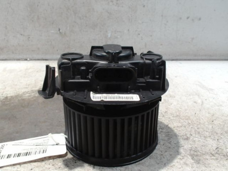 MOTEUR VENTILATEUR CHAUFFAGE RENAULT CLIO III 2005-