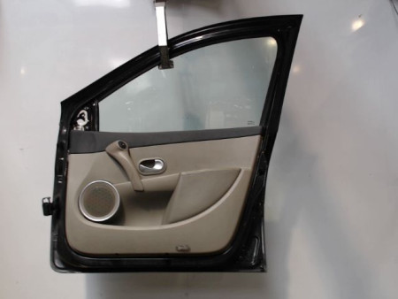 PORTE AVANT DROIT RENAULT CLIO III 2005-