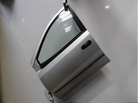 PORTE AVANT GAUCHE NISSAN ALMERA TINO 2003-