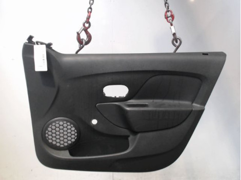 GARNITURE PORTE AVANT DROIT DACIA SANDERO 2008-