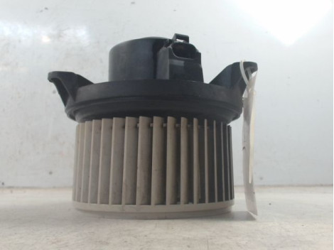 MOTEUR VENTILATEUR CHAUFFAGE NISSAN NAVARA DOUBLE CABINE