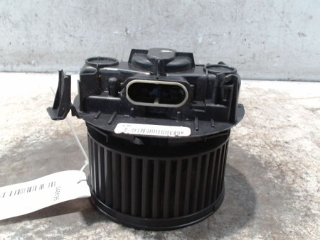 MOTEUR VENTILATEUR CHAUFFAGE RENAULT CLIO III 2007-