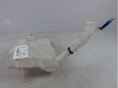 RESERVOIR LAVE-GLACE AVANT FORD FOCUS 2008-