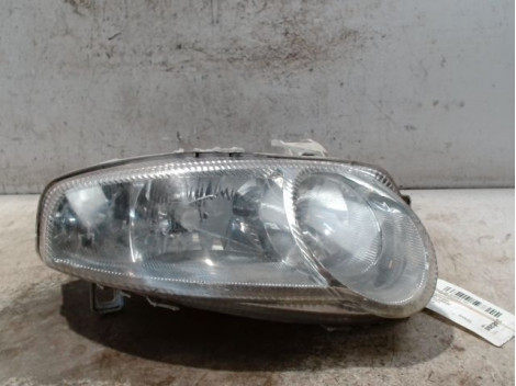 PHARE DROIT ALFA ROMEO 147 2004-