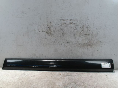 PROTECTION PORTE AVANT DROIT DACIA SANDERO 2008-