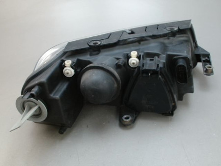 PHARE GAUCHE VOLKSWAGEN PASSAT 2000-2005