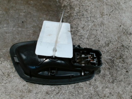 POIGNEE INTERIEURE PORTE AVANT GAUCHE RENAULT SCENIC III 2009-