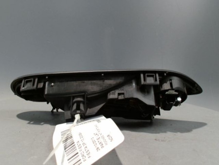 POIGNEE INTERIEURE PORTE AVANT GAUCHE FORD FIESTA 2005-