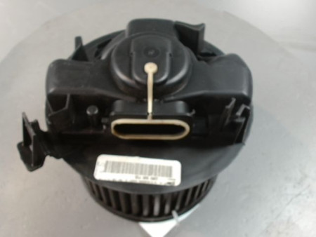 MOTEUR VENTILATEUR CHAUFFAGE RENAULT CLIO III 2010-