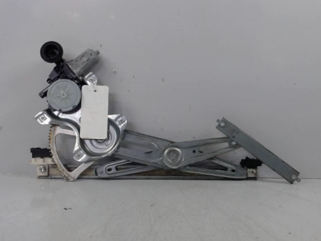 MECANISME+MOTEUR LEVE-GLACE AVANT DROIT TOYOTA AURIS 2007-