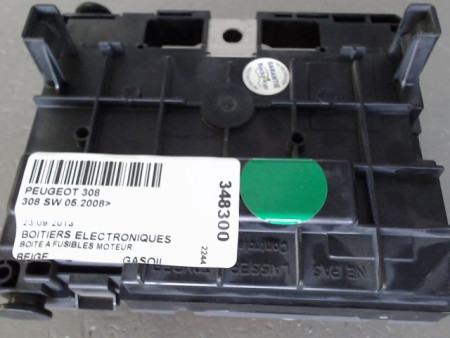 BOITE A FUSIBLES PEUGEOT 308 SW 2008-