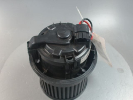 MOTEUR VENTILATEUR CHAUFFAGE PEUGEOT 208