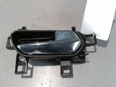 POIGNEE INTERIEURE PORTE AVANT DROIT NISSAN MICRA 2009-