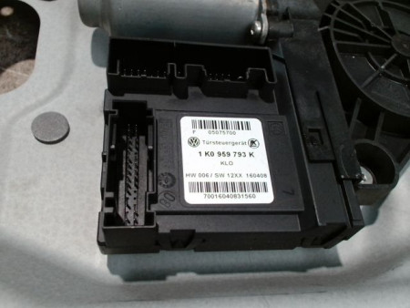 MECANISME+MOTEUR LEVE-GLACE AVANT GAUCHE VOLKSWAGEN TOURAN 07-