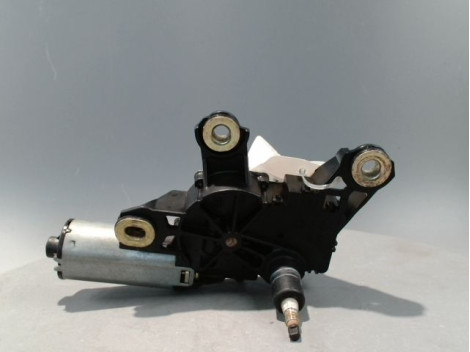 MOTEUR ESSUIE-GLACE ARRIERE VOLKSWAGEN POLO 99-2001