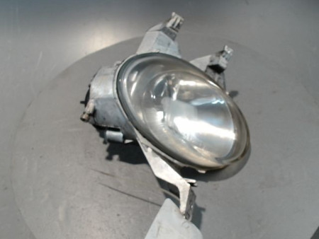 PHARE ANTIBROUILLARD AVANT DROIT PEUGEOT 206 CC 2000-2007