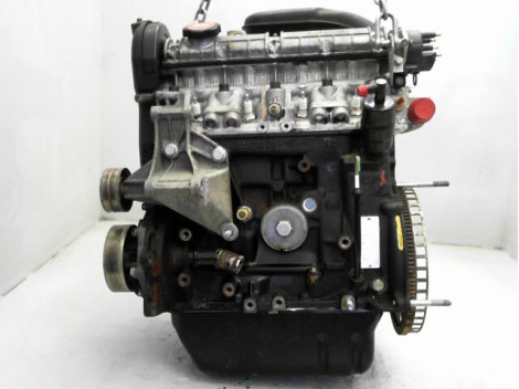 MOTEUR ESSENCE RENAULT 19 92-96 1.8 