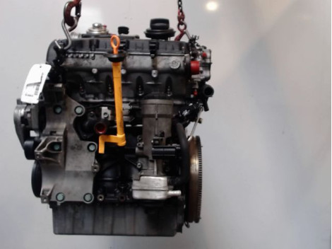 MOTEUR DIESEL VOLKSWAGEN GOLF V 2003-2009 1.9 TDI