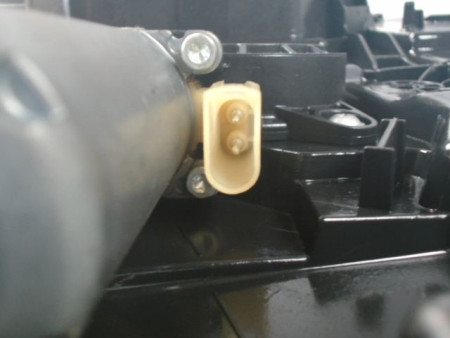 MECANISME+MOTEUR LEVE-GLACE AVANT DROIT FORD FUSION 2005-