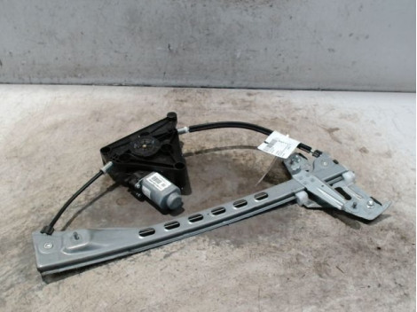 MECANISME+MOTEUR LEVE-GLACE AVANT DROIT TOYOTA AYGO 5P