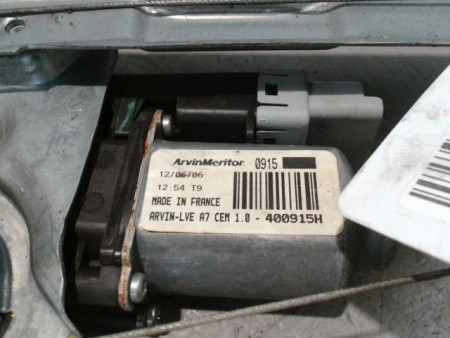 MECANISME+MOTEUR LEVE-GLACE AVANT GAUCHE PEUGEOT 207 3P