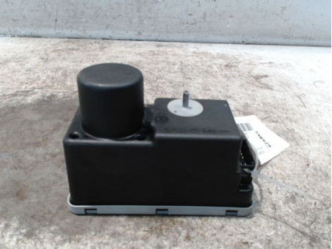 POMPE VERROUILLAGE CENTRALISE VOLKSWAGEN GOLF III 92-97