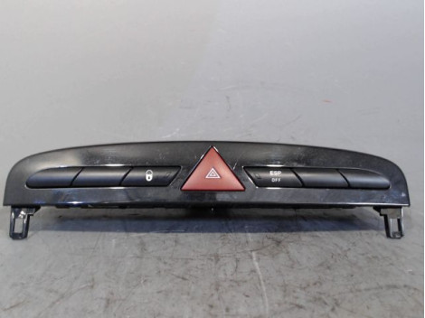 BOUTON DE WARNING PEUGEOT 308