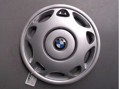 ENJOLIVEUR DE ROUE BMW SERIE 3 COUPE (E36) 92-99