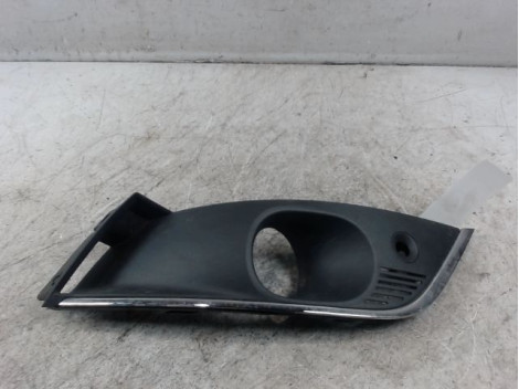 OBTURATEUR PHARE ADDITIONNEL PARE-CHOC AVD RENAULT MEGANE