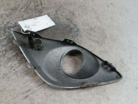 OBTURATEUR PHARE ADDITIONNEL GAUCHE PARE-CHOC AVANT RENAULT SCENIC III 2009-