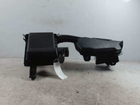 BOITIER FILTRE A AIR TOYOTA AURIS 2010-