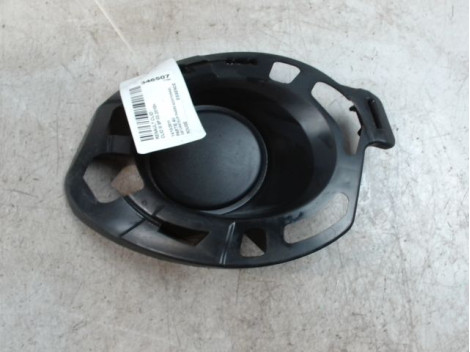 OBTURATEUR PHARE ADDITIONNEL PARE-CHOC AVG RENAULT CLIO III 2010-