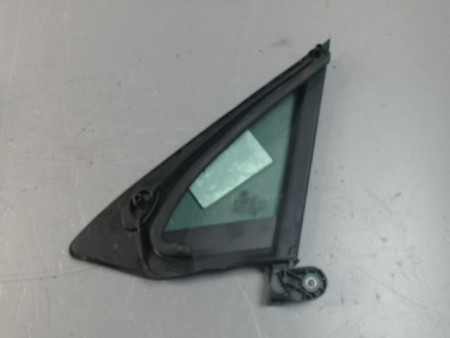 GLACE FIXE PORTE AVD VOLKSWAGEN PASSAT SW 2005-