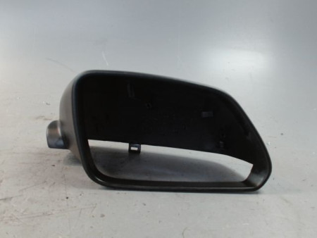 CARENAGE RETROVISEUR EXTERIEUR DROIT VOLKSWAGEN POLO 2005-