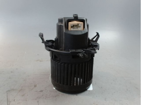 MOTEUR VENTILATEUR CHAUFFAGE RENAULT CLIO IV