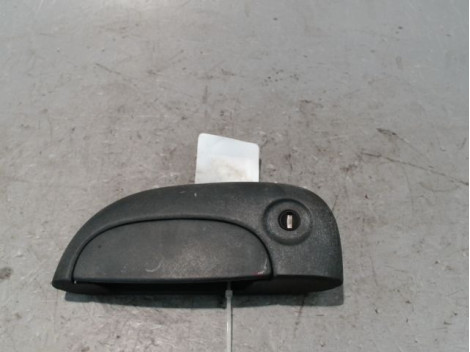 POIGNEE EXTERIEURE PORTE AVANT GAUCHE RENAULT KANGOO 97-2000