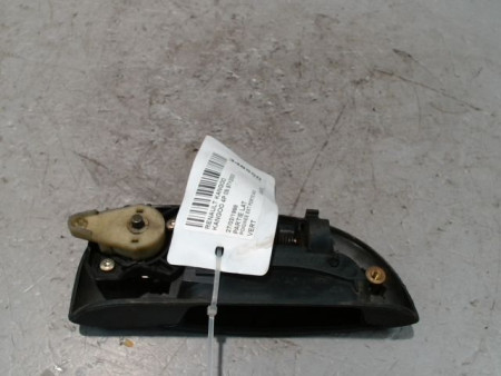 POIGNEE EXTERIEURE PORTE AVANT GAUCHE RENAULT KANGOO 97-2000