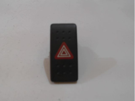 BOUTON DE WARNING SUZUKI SWIFT 3P