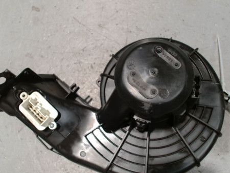 MOTEUR VENTILATEUR CHAUFFAGE OPEL MERIVA 2003-2005