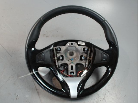 VOLANT DE DIRECTION RENAULT CLIO IV