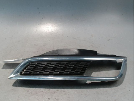 GRILLE CALANDRE GAUCHE NISSAN MICRA 2009-