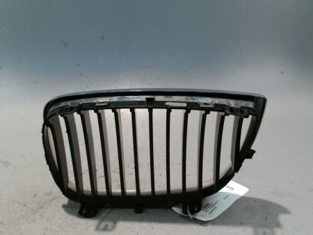 GRILLE CALANDRE DROIT B.M.W. SERIE 1