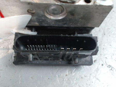 UNITE HYDRAULIQUE ABS TOYOTA AURIS 2007-