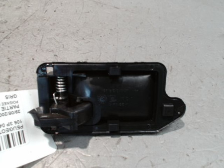 POIGNEE INTERIEURE PORTE AVANT DROIT PEUGEOT 106 96-2003