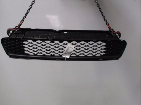 GRILLE PARE-CHOC AVANT TOYOTA AURIS 2010-